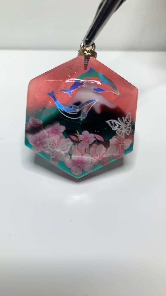 No.300 レジン 幻想 風景 富士山 イルカ ハンドメイド ネックレス キーホルダー