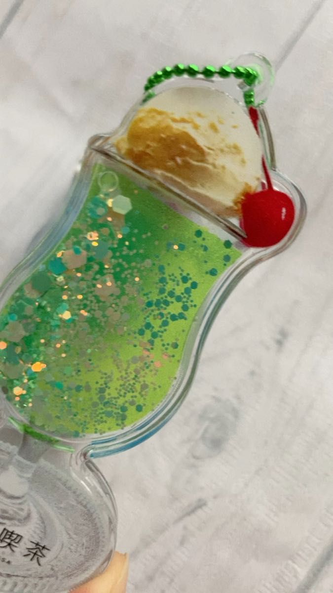 旅する喫茶 キーホルダー クリームソーダ 2層アクリルキーホルダー タイトー限定 コンプリート オイルチャーム
