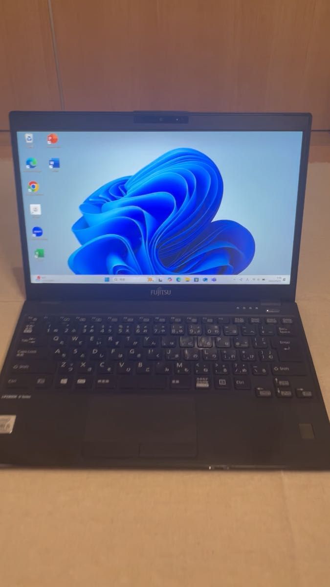 F-1/10世代i5-10210U/SSD256/8GB/バッテリー残85%以上
