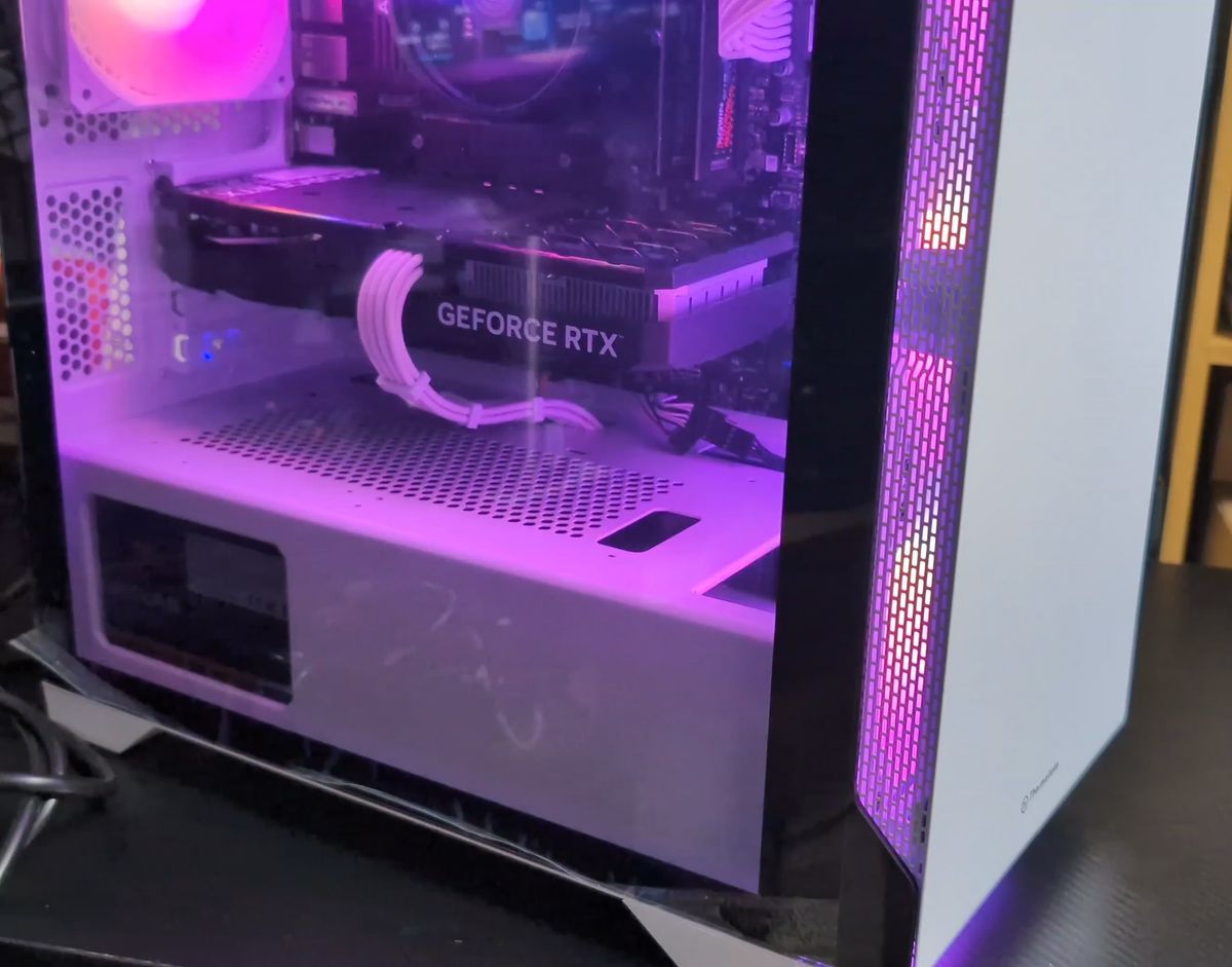 新品パーツ構成 ゲーミングPC Ryzen7 5700X RTX4060 SSD1TB メモリ32GB モンハンワイルズ快適判定