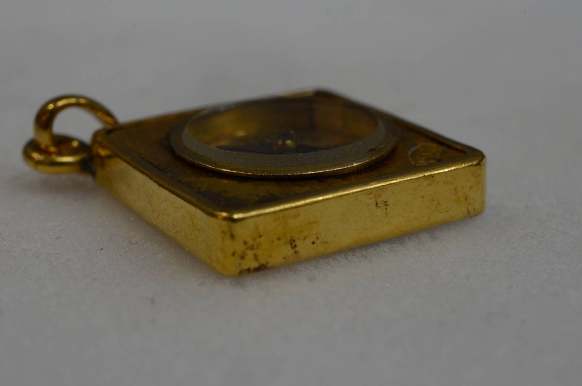 ☆USED品 訳有り【懐中時計用 方位磁石 コンパス K18 18金 彫金 金工