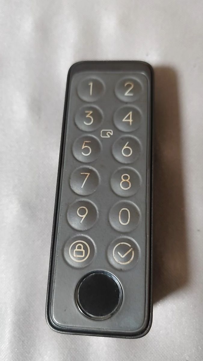 【難あり】SwitchBot 指紋認証パッド +おまけNFCタグ スマートロック スマートホーム W2500020