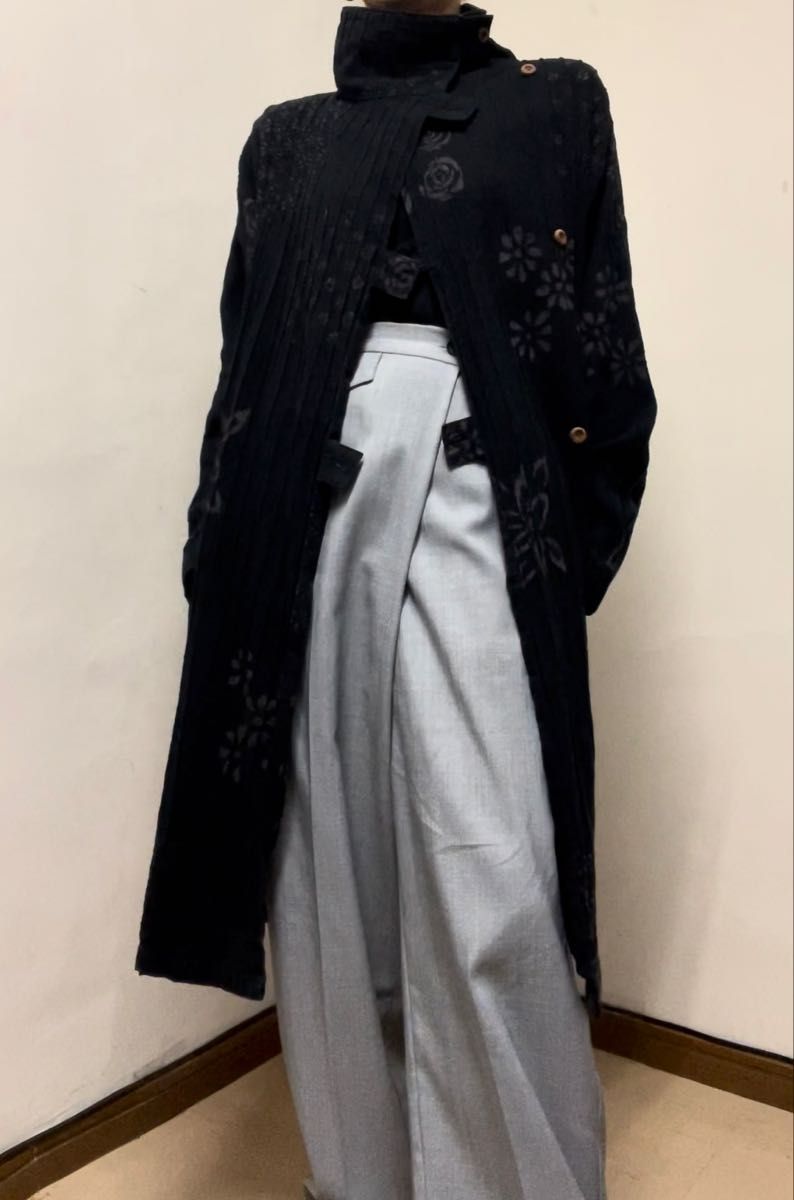P00263 Kaya スタンドカラーにもなるコットン薄手羽織 コート モダン ゆったりシルエット オーバーサイズ 大きめサイズ
