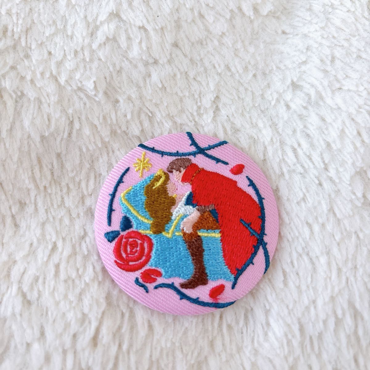ディズニー 刺繍缶バッジ 3点セット（アナ雪・ラプンツェル