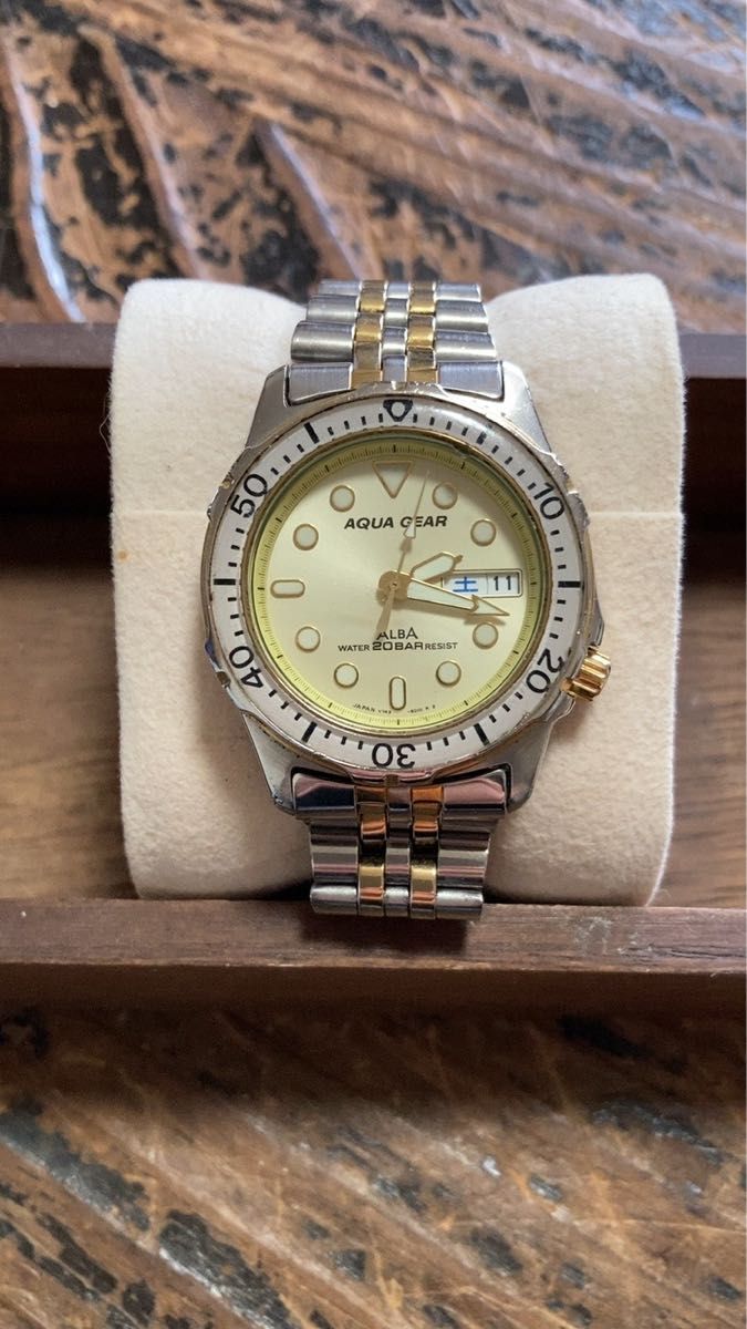 ダイバー アクアギア ALBA AQUA GEAR 腕時計 20BAR防水 バブル全開金銀コンビのジュビリーブレス!涙