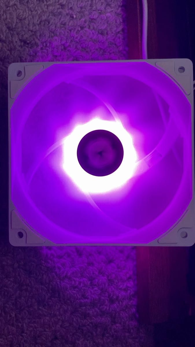 RGB PCケースファン、tharmalright(台湾)製C12CW-S、3個セット