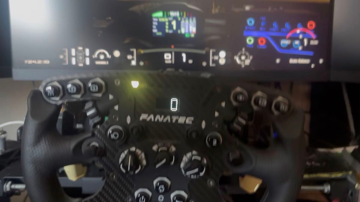 FANATEC CLUBSPORT STEERING WHEEL FORMULA V2.5 PODIUM
