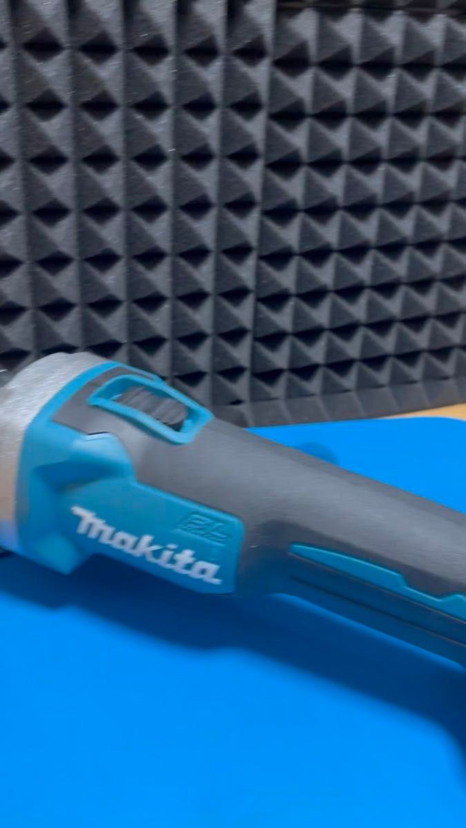 マキタ 18V 充電式ディスクグラインダ ターボブロワー バッテリー3個