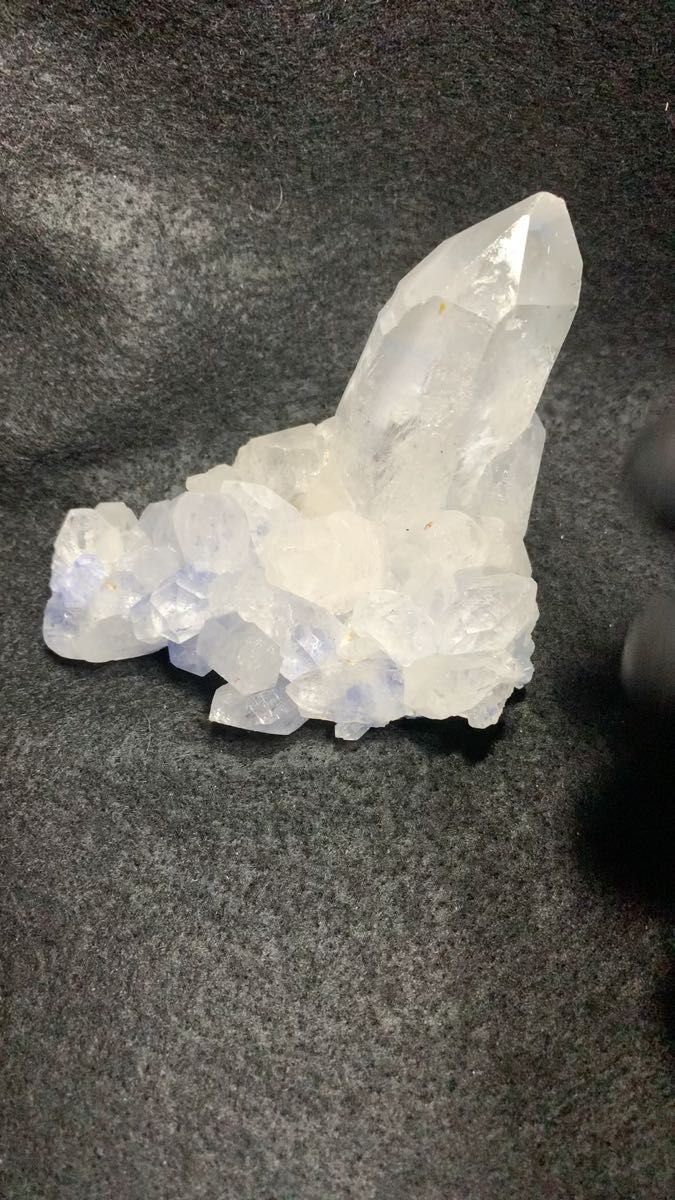 美しいすぎるデュモルチェライトインクォーツクラスター 天然石 パワーストーン 水晶 鉱物 原石