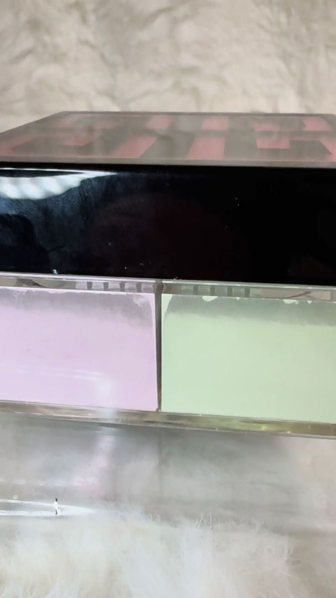GIVENCHY プリズム・リーブル 1番 LIGHT PASTEL