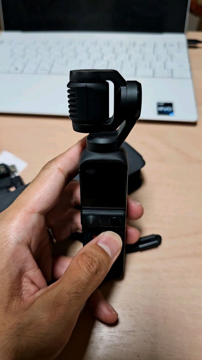DJI Pocket 2 ジンバルカメラ
