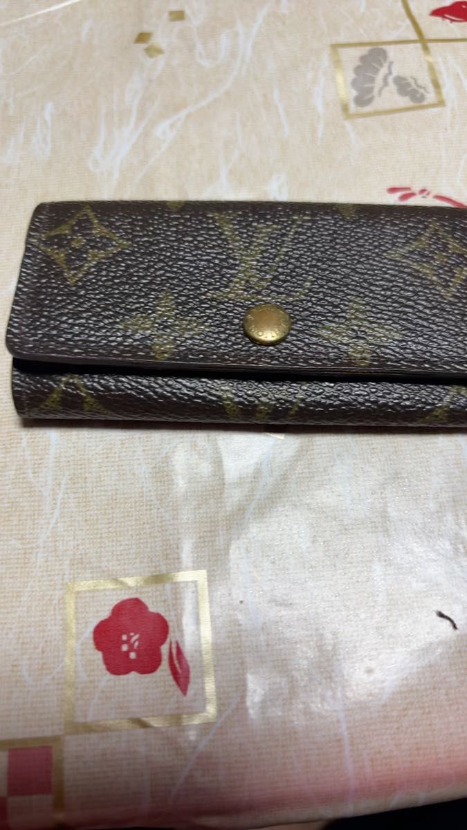 LOUIS VUITTON ルイヴィトン モノグラム ミュルティクレ4 キーケース