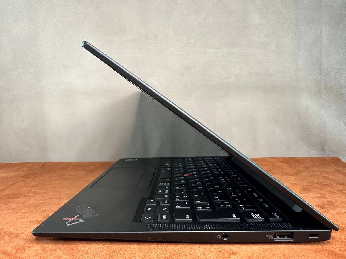 Lenovo X1 Carbon Gen9 i5-1145G7 16GB 256GB 14 1Office付 Lenovo X1 Carbon Gen9 i5-1145G7 16GB 256GB 14 1Office付