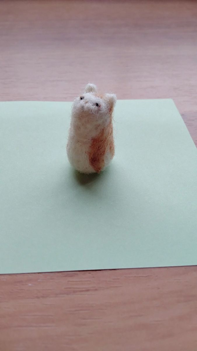 羊毛フェルト 猫 茶トラ 置物 ハンドメイド ミニチュア