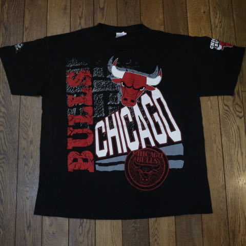 90s USA製 CHICAGO BULLS Tシャツ L ブラック apexone 両面プリント シカゴブルズ ロゴ NBA バスケ  マイケルジョーダン