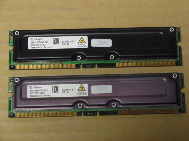 ● IBM Onuine/Infineon PC800-45-ECC 512M 2 части Set/Total 1G ● (RM010)