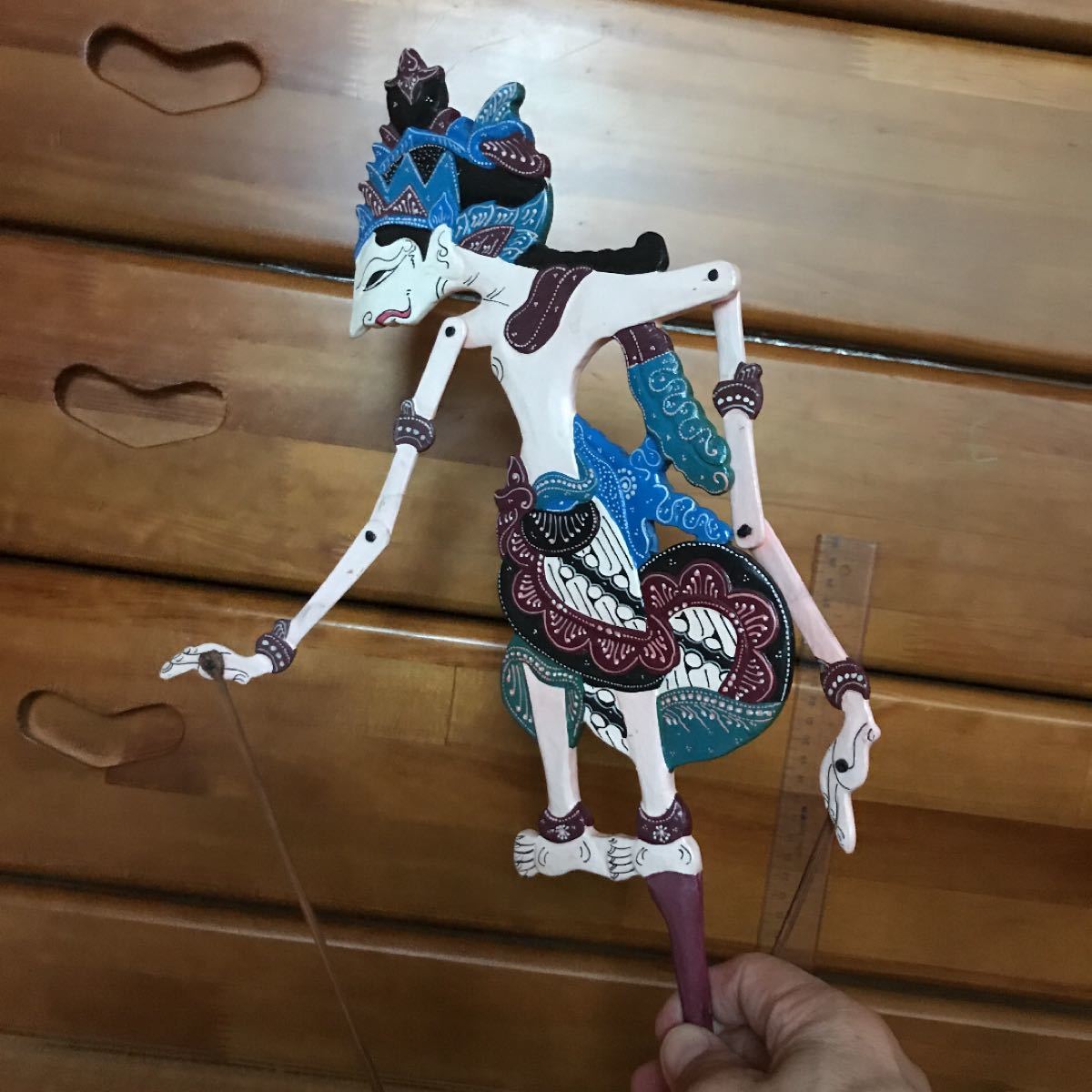 インドネシア 土産　ワヤン・クリ　影絵操り人形