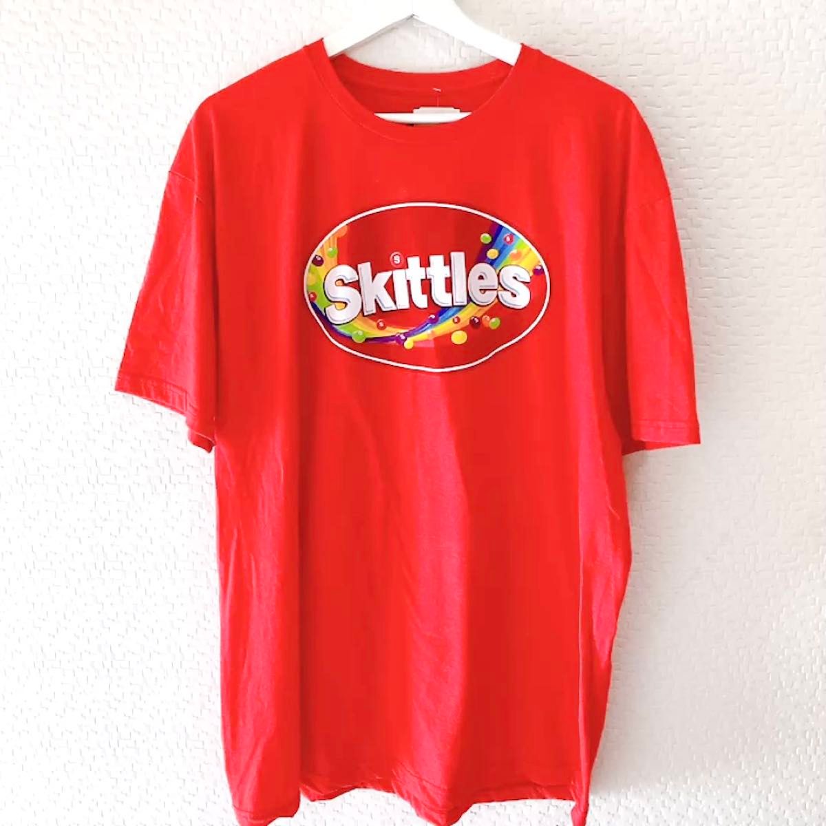 新品 日本未発売 SKITTLES スキットルズ キャンディ アメリカ お菓子 Tシャツ アメトイ 雑貨 ハーシーズ 半袖Tシャツ