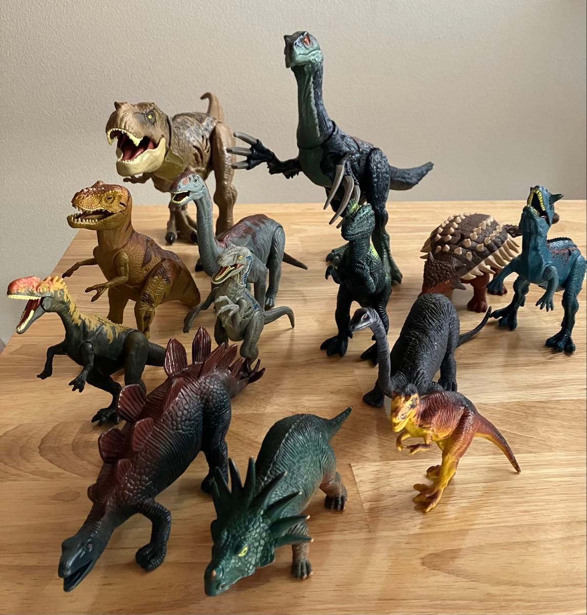 ジュラシックワールド(JURASSIC WORLD) フィギュア まとめ売り ジュラシックワールド 恐竜 フィギュア まとめ売り|Yahoo