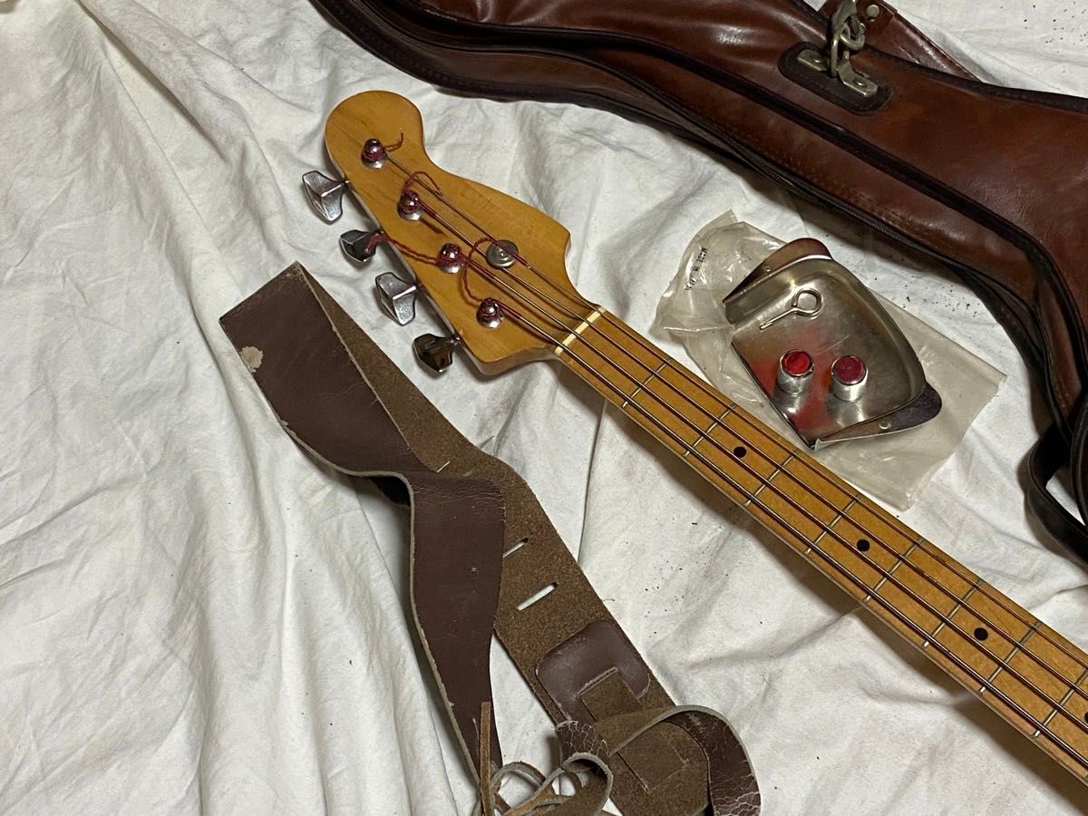 エレキベース ソフトケースとストラップ付良品1938-08-1 エレキベース ソフトケースとストラップ付良品1938-08-1|Yahoo