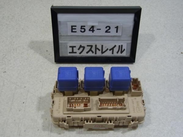 エクストレイル NT30 AUTECH アクシス ヒューズボックス BOX 2_画像1