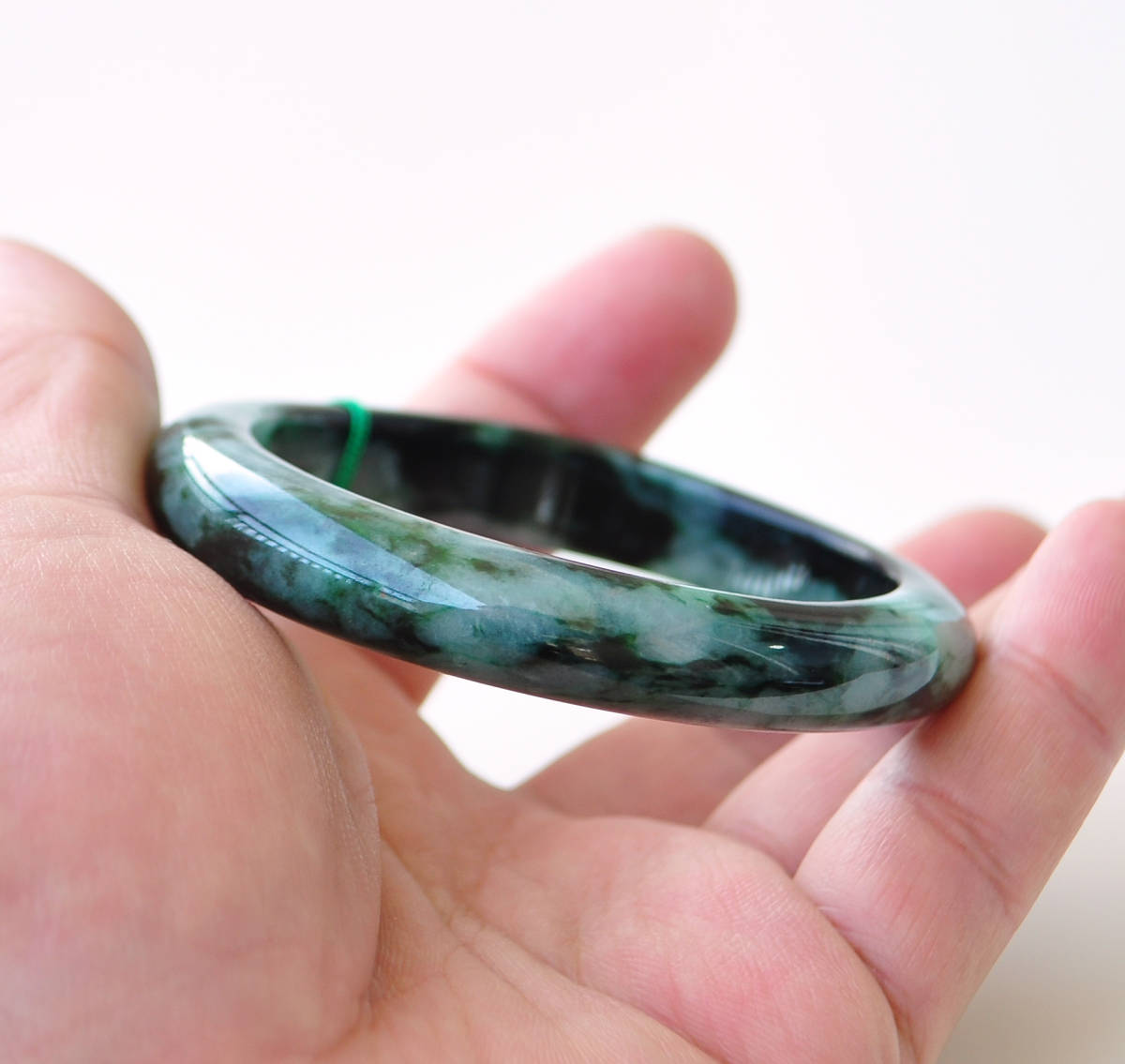 天然石卸 超稀少 完全別格品 (宝石質) 糸魚川翡翠 超極上ろうかん翡翠