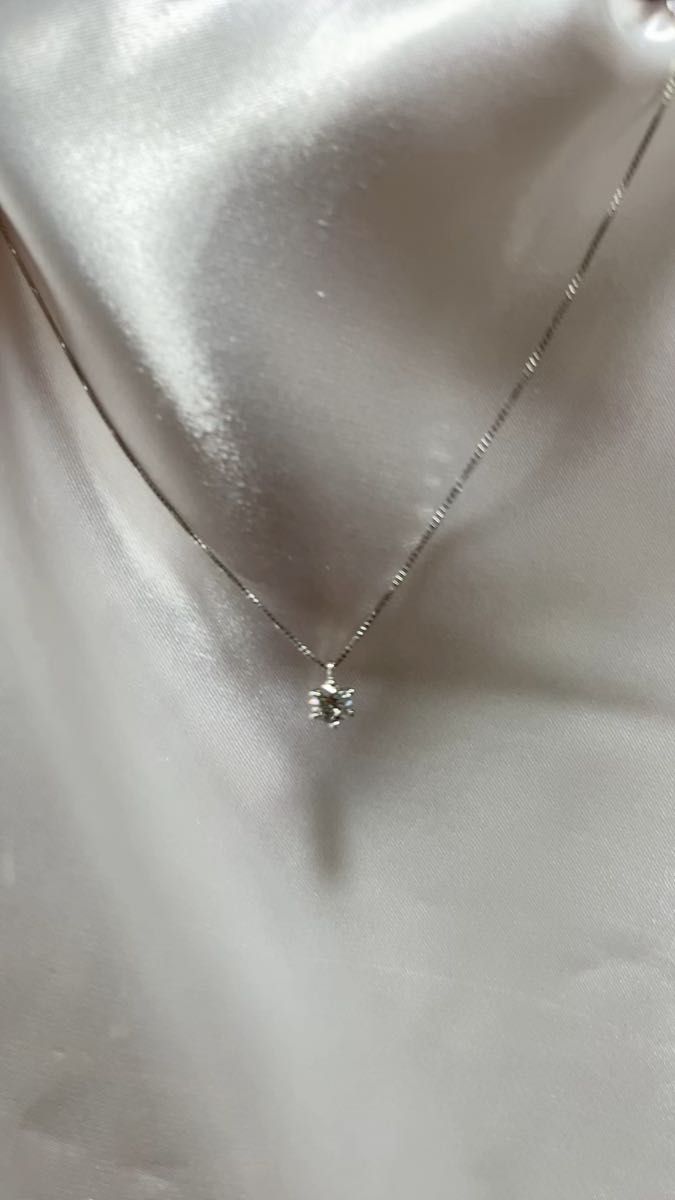 新品Dカラー/SI2/EXダイヤモンド一粒 0.3ct6本ラインネックレス鑑定書付