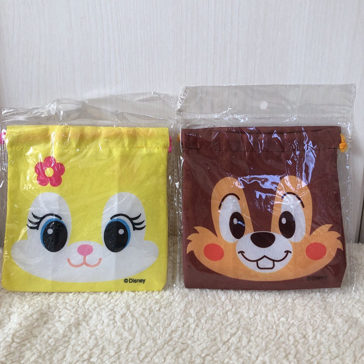 Paypayフリマ ディズニー フェイス巾着2点セット バニーちゃん チップ デール Paypayフリマ ディズニー フェイス巾着2点セット バニーちゃん チップ デール
