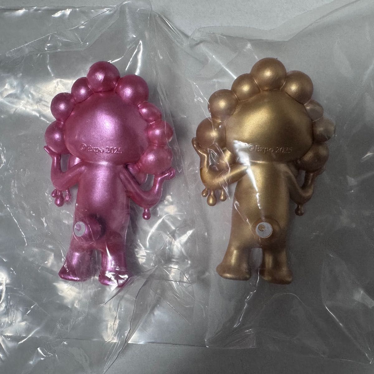ミャクミャク様 海洋堂 レアカラー ゴールド ピンク 大阪万博限定 海洋堂 ミャクミャク メタリックピンク ゴールド