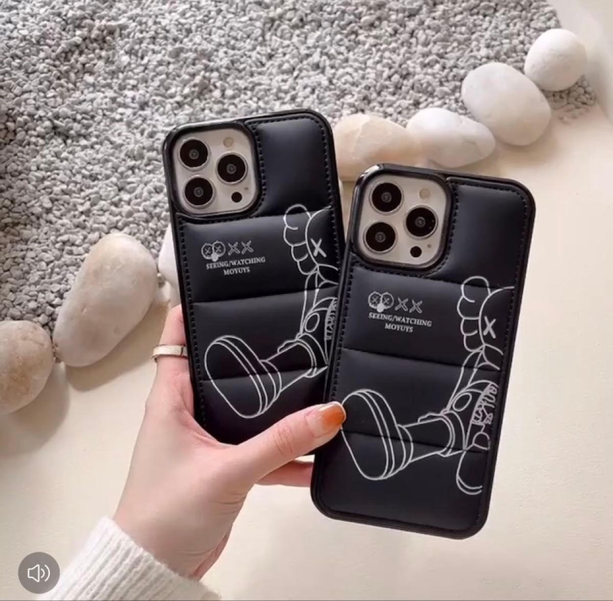 新商品!ベアブリック ダウンジャケット風 KAWS カウズ風 iPhoneケース