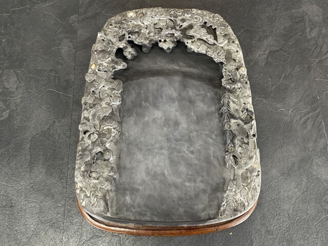中国 大型 端渓 古硯 4700g 硯 骨董品 中国 大型 端渓 古硯 4700g 硯 骨董品(端渓硯坑仔巌 角型 6吋