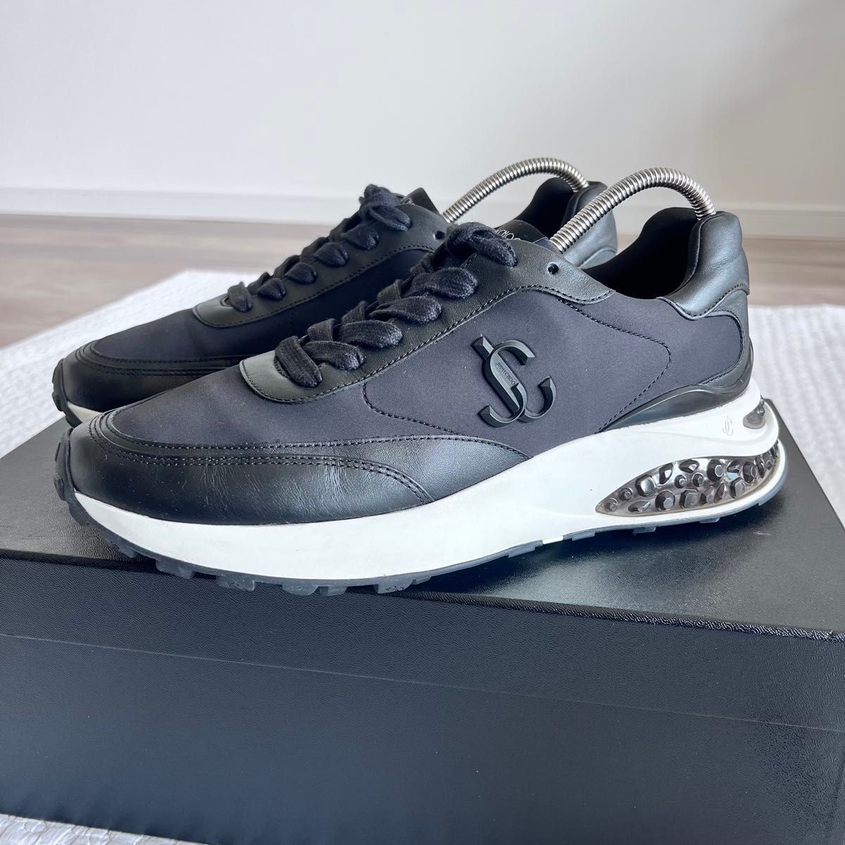 【Jimmy Choo】MEMPHIS JCロゴ レザースニーカー 美品 現行 ジミーチュウ レザー ファブリック スニーカー 42
