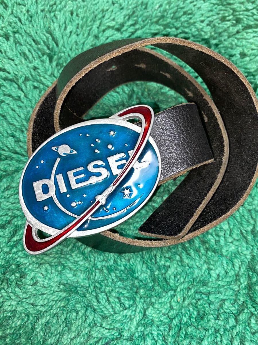 ディーゼル レザーベルト宇宙|Yahoo!フリマ(旧PayPayフリマ) ディーゼル レザーベルト宇宙|Yahoo!フリマ(旧PayPayフリマ)