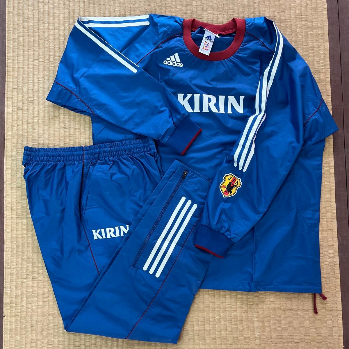 アディダス KIRIN 日本代表 ナイロン ピステ Oサイズ adidas KIRIN サッカー日本代表 ピステ 上下セット Oサイズ
