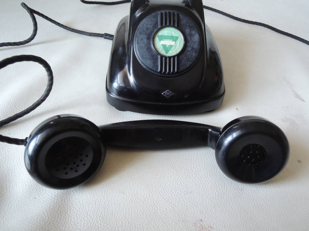 H / OKI Oki Electric industry 4 number telephone machine dial less type 4 serial number black rare goods secondhand goods 