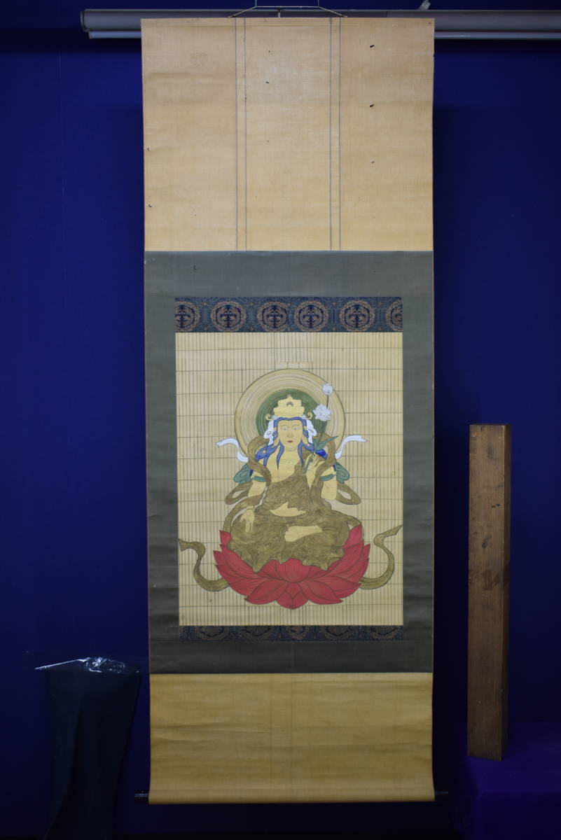 不詳】//作者不明/佛画/仏画/観音図/絹表装/大幅/布袋屋掛軸HH- 不詳】//作者不明/佛画/仏画/観音図/絹表装/大幅/布袋屋掛軸HH-