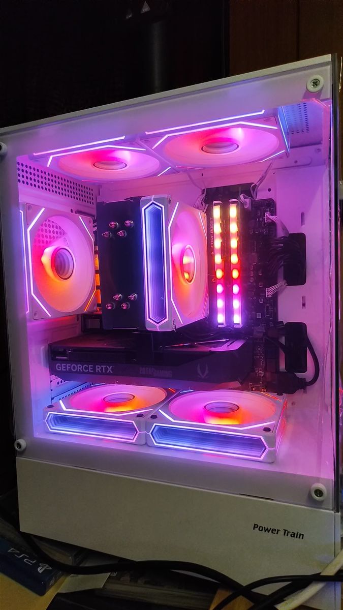 新品パーツ使用光るゲーミングPC Ryzen7 5700X RTX5060Ti16GB メモリ32GB SSD1TB WiFi