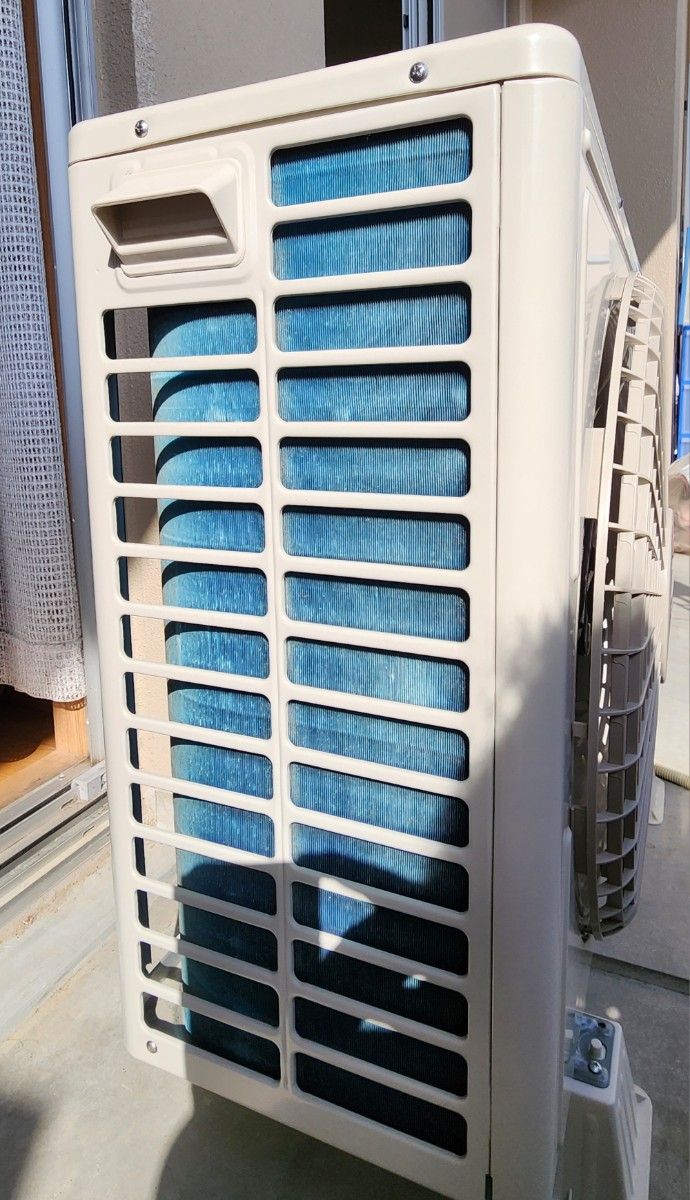 美品】HITACHI 日立 ルームエアコン一式 白くまくん 10畳用 RAS 美品】HITACHI 日立 ルームエアコン一式 白くまくん 10畳用 RAS