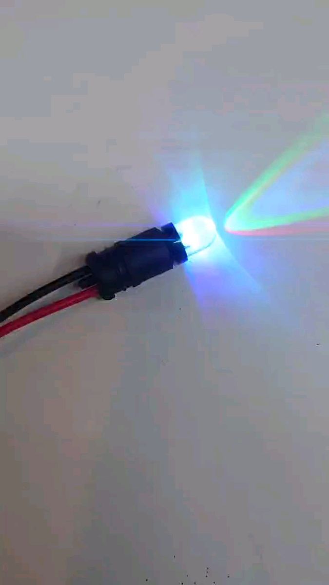 ラバーソケット付 12V LED レインボー点滅 クレタク エイプ カブ CBX CBR RZ バブ CB250T ロケット