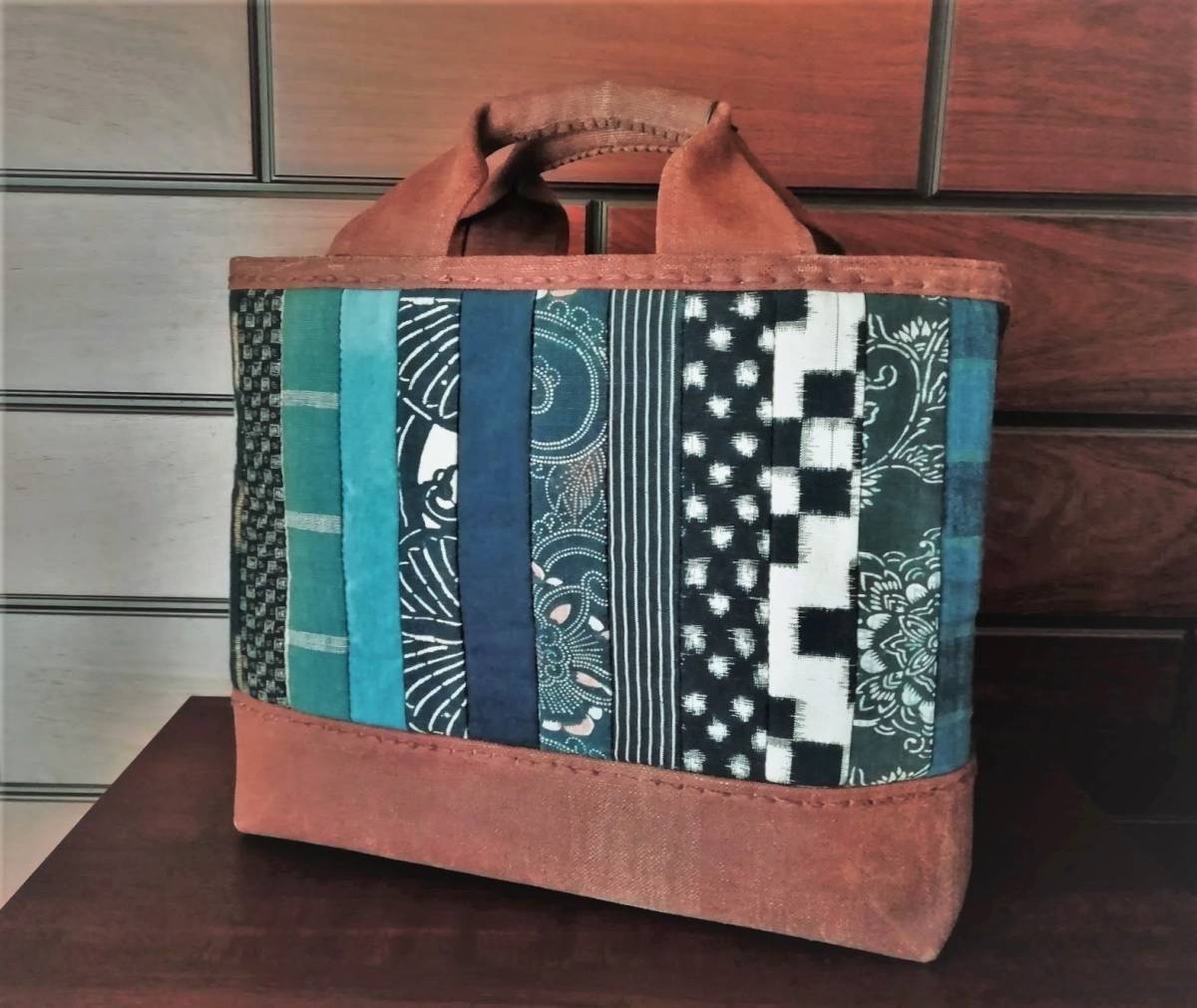 【セール 登場から人気沸騰】 ★新品 希少♪ 手染め&ビンテージ生地のトートバッグ キャンバス、帆布 【セール 登場から人気沸騰】 ★新品 希少♪ 手染め&ビンテージ生地のトートバッグ キャンバス、帆布
