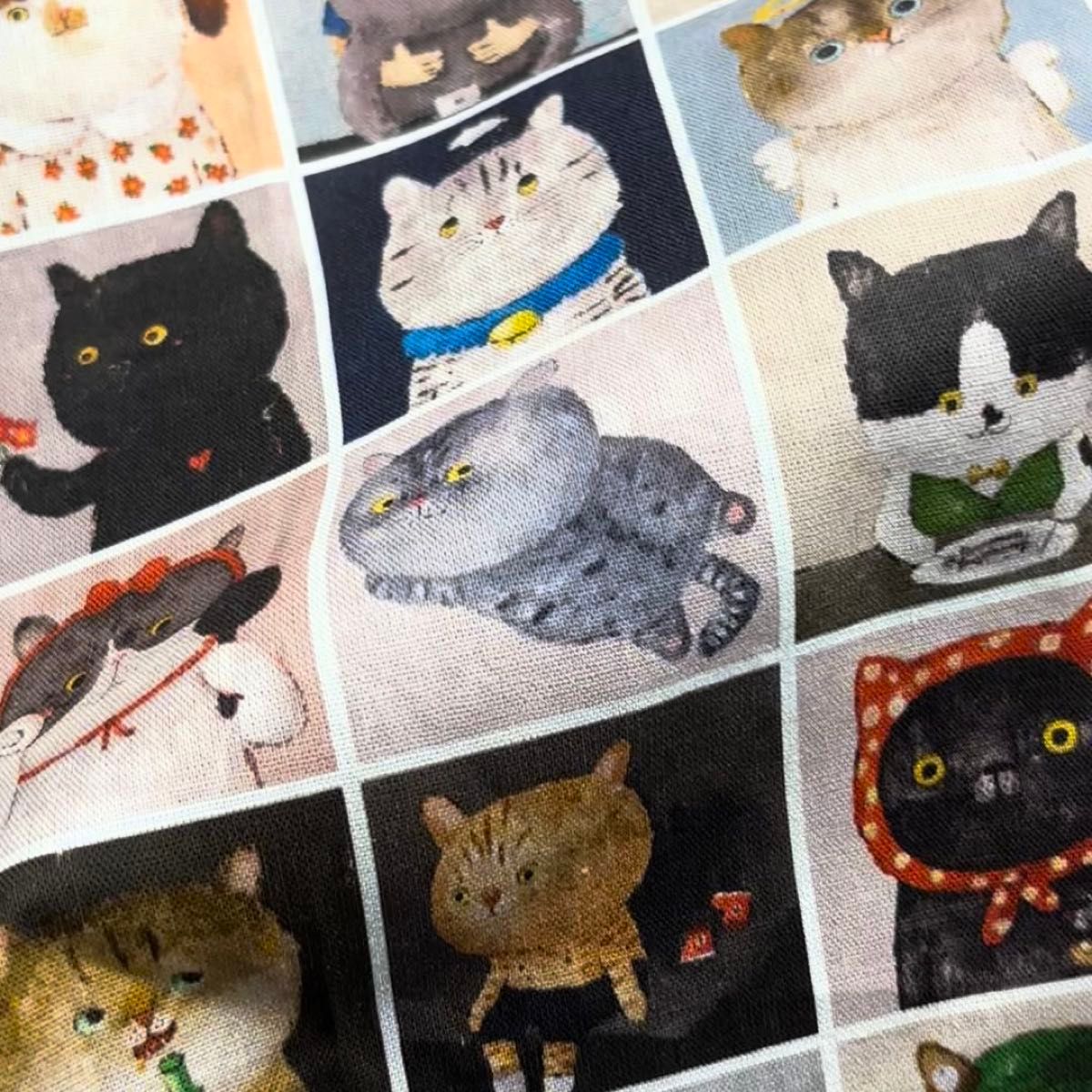 再入荷1㍍長面白緑帽子猫ちゃんプリント生地ハギレ布