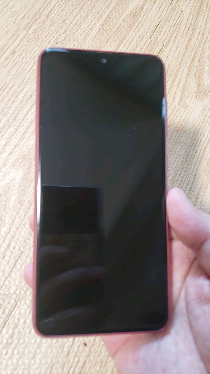 Galaxy a22 5g sc-56b DOCOMO simフリー(レッド)
