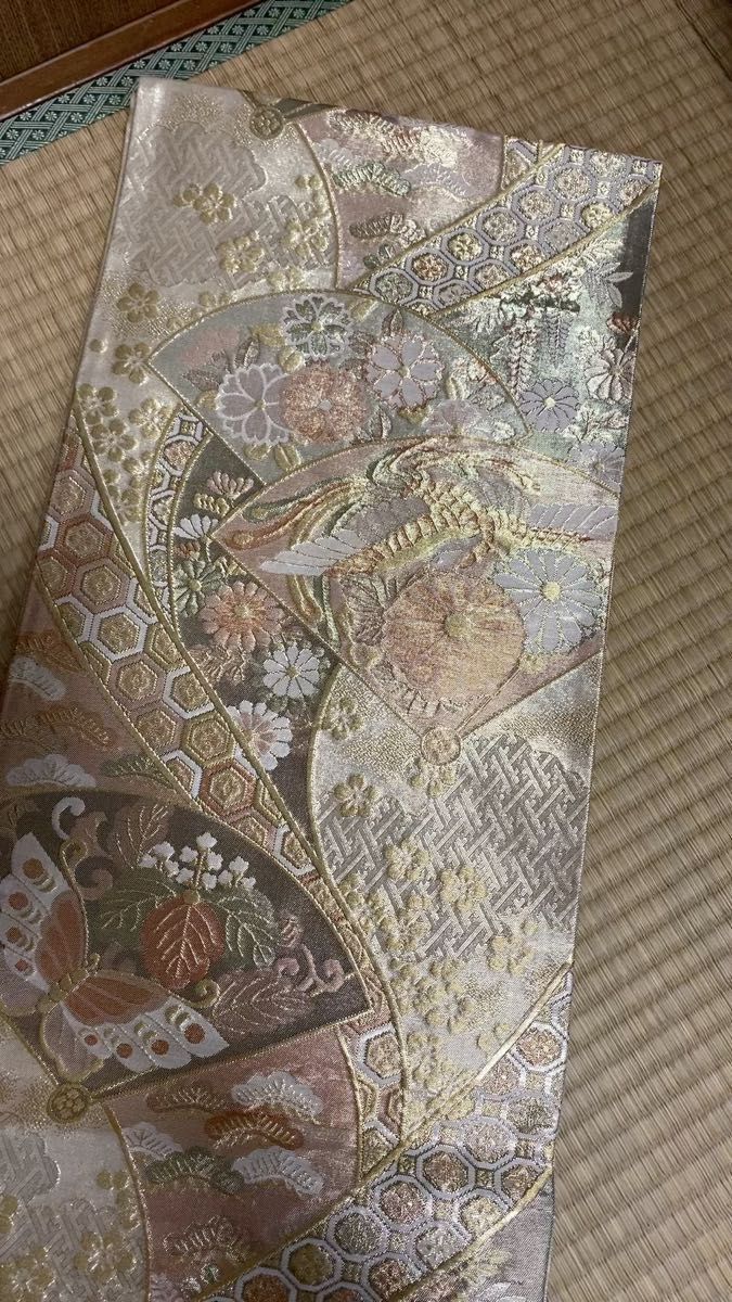 袋帯 蝶 花々 扇 控えめカラー 六通柄袋帯 金銀糸 着物