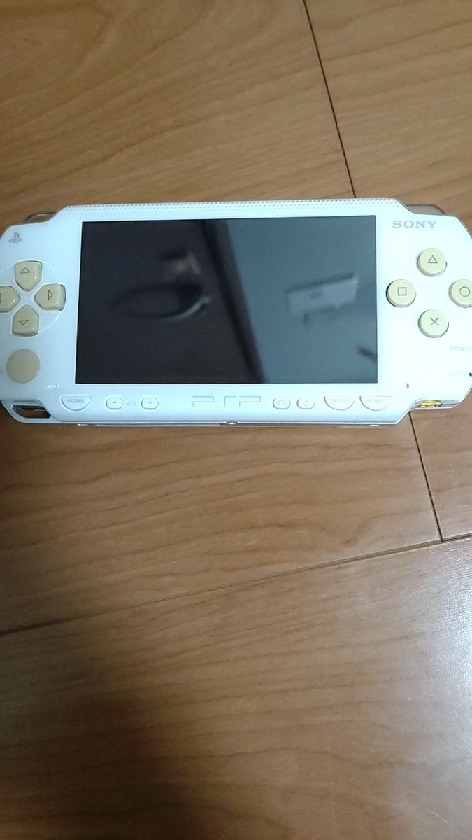 PSP-1000本体 UMD読み込み時の異音以外、動作良好