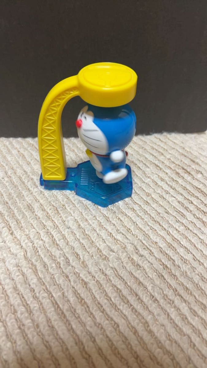 ドラえもん ハッピーセット 置物