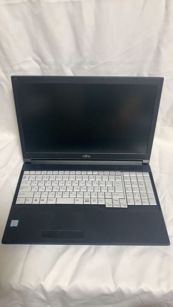F05C【美品】富士通 A579 15.6型/Core-i5第8世代/16G/SSD512GB