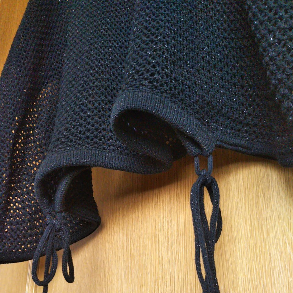 ラメ入り 透かし編み ニット 黒