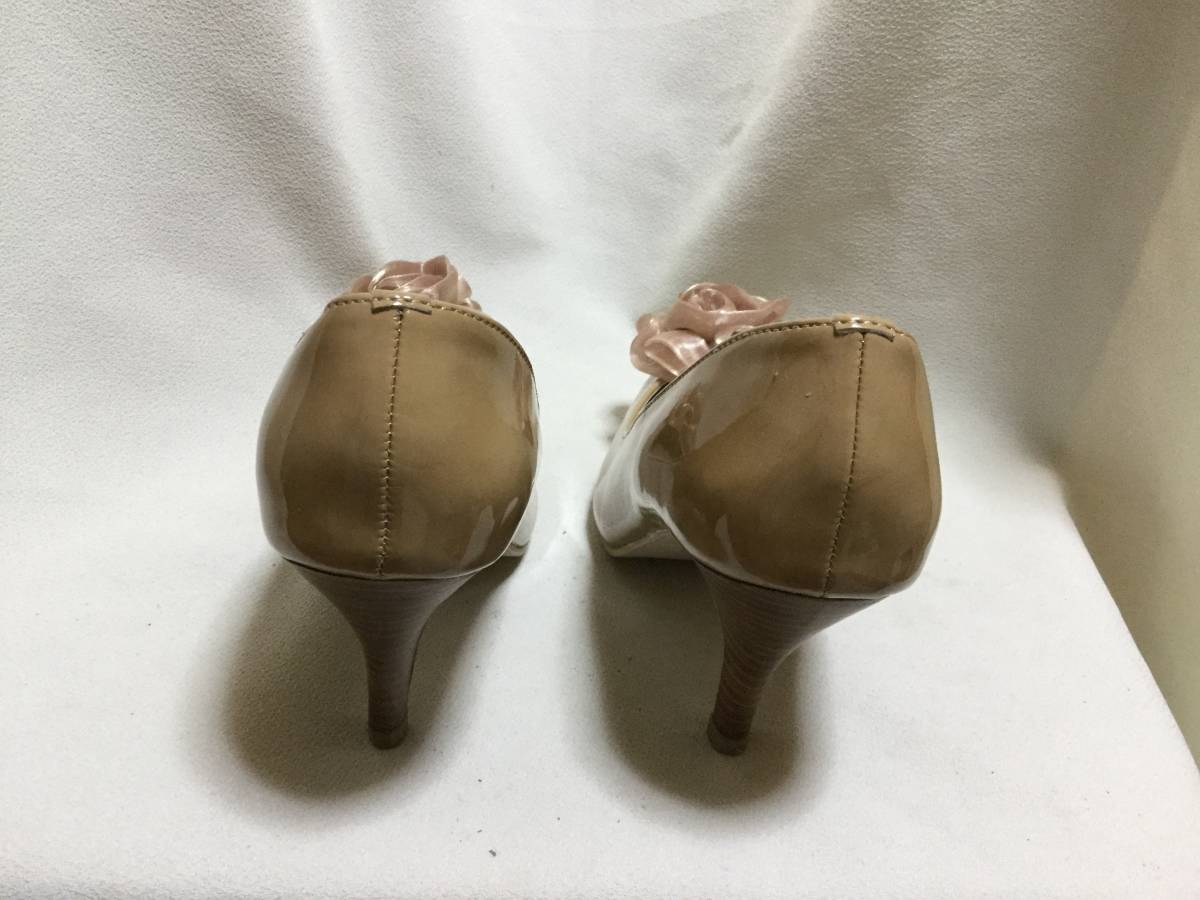 C7471*SUGAR SUGAR*24cm beige enamel style high heel pumps * pink flower corsage removed possible 