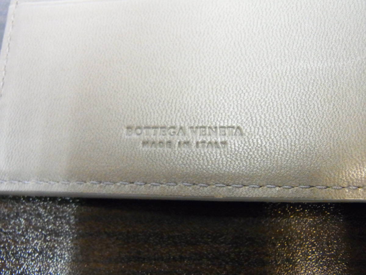 ボッテガヴェネタ BOTTEGA VENETA 二つ折り財布 モスグリーン USED