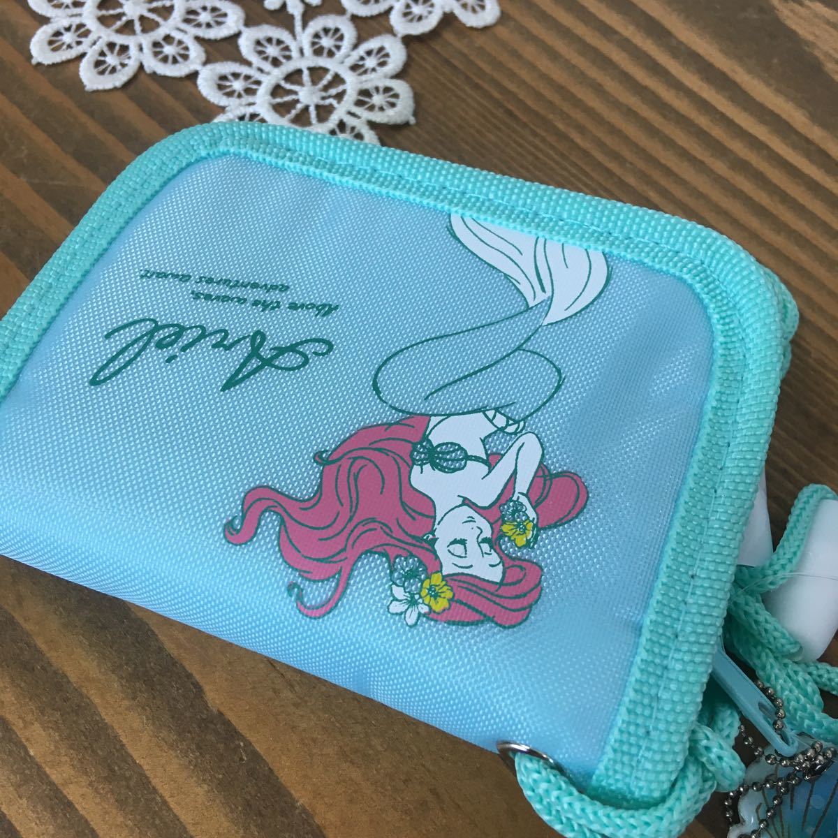ディズニー アリエル ネックストラップ 子供 財布 送料140円 二つ折り財布 小銭入れあり 売買されたオークション情報 Yahooの商品情報をアーカイブ公開 オークファン Aucfan Com ディズニー アリエル ネックストラップ 子供 財布 送料140円 二つ折り財布 小銭入れあり 売買されたオークション情報 Yahooの商品情報をアーカイブ公開 オークファン Aucfan Com